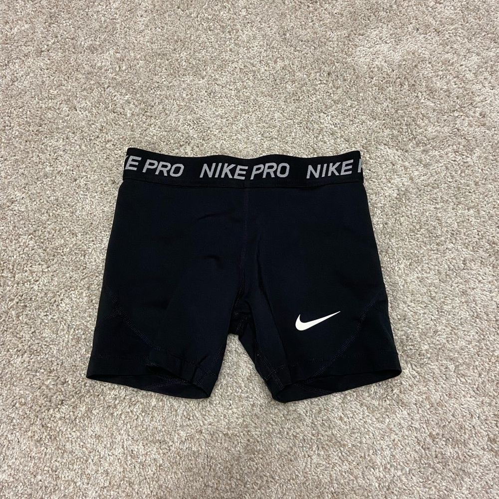 Nike Pro Girls Black Shorts